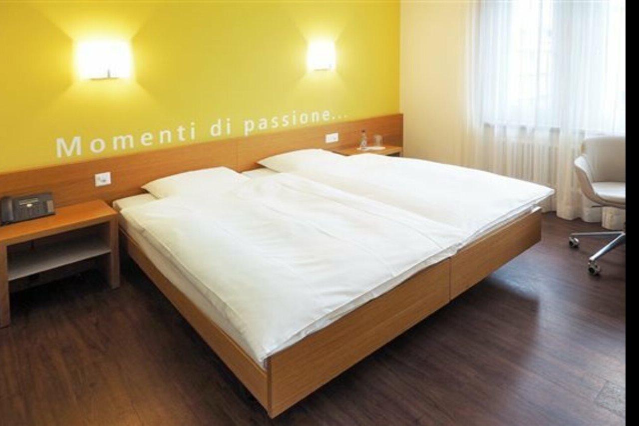 Sommerau-Ticino Swiss Quality Hotel Dietikon Exterior photo
