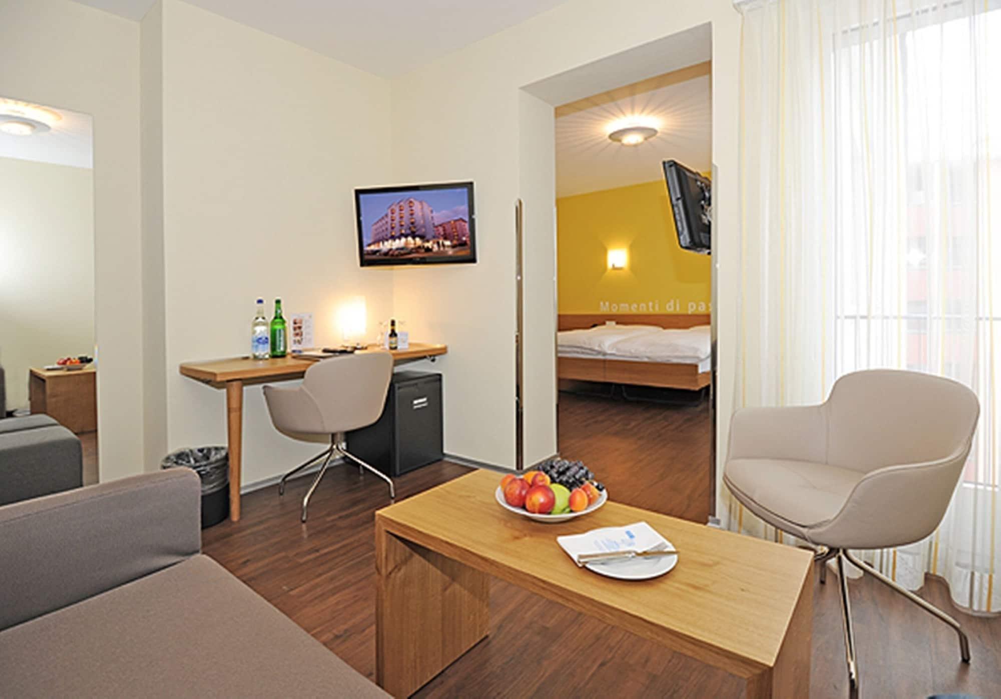 Sommerau-Ticino Swiss Quality Hotel Dietikon Exterior photo