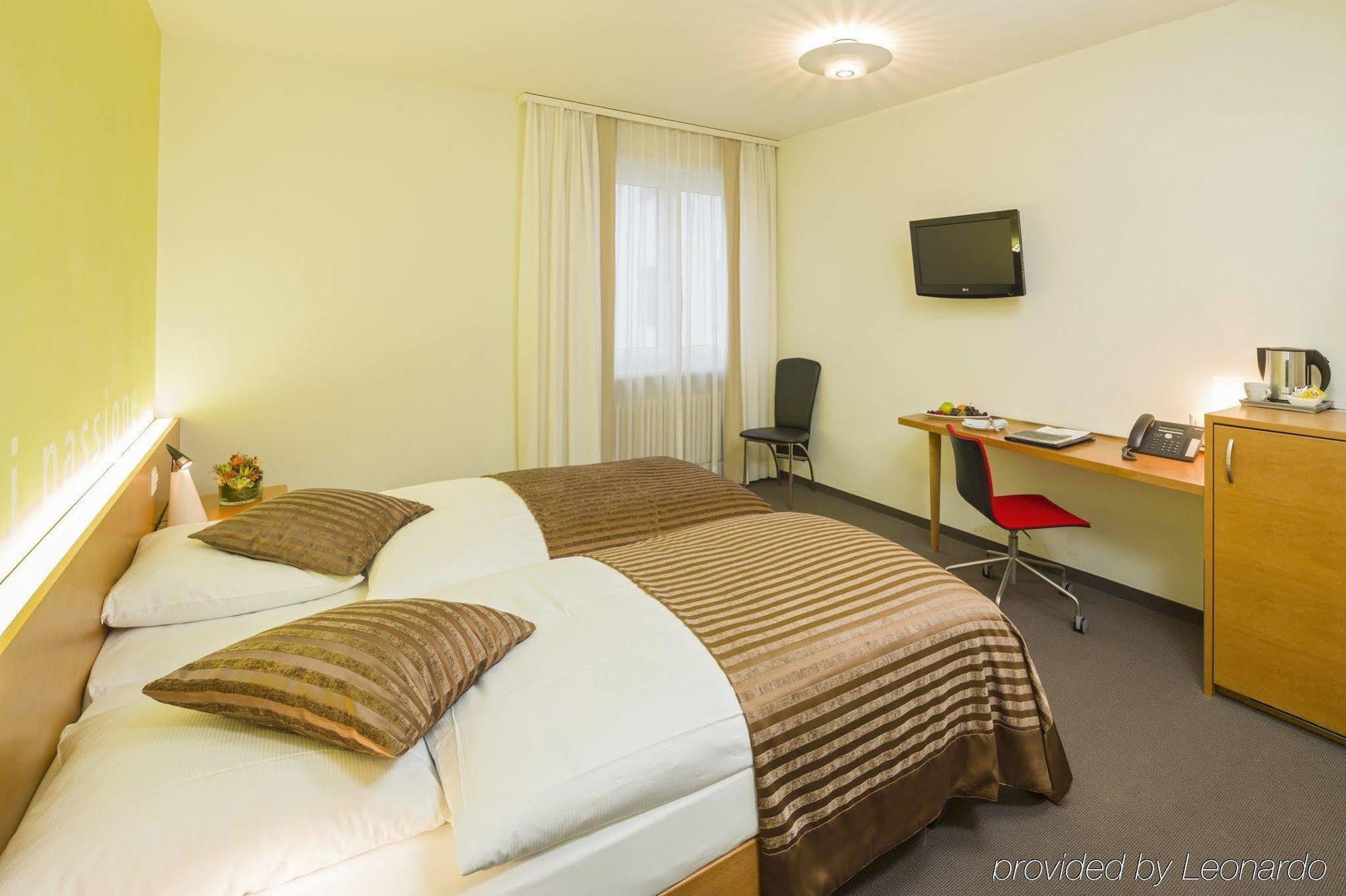 Sommerau-Ticino Swiss Quality Hotel Dietikon Exterior photo