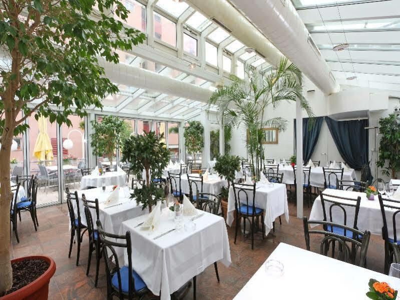 Sommerau-Ticino Swiss Quality Hotel Dietikon Exterior photo
