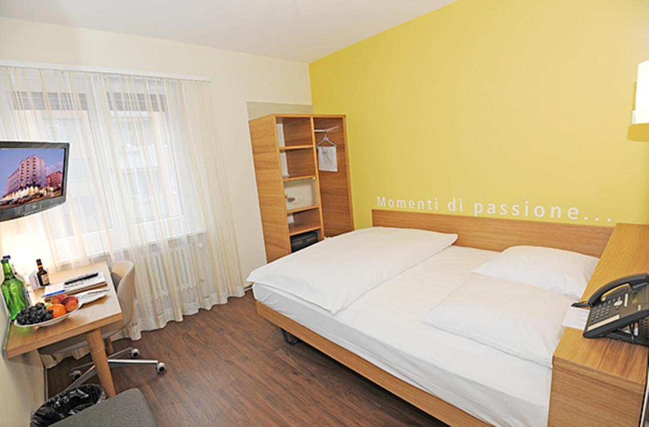 Sommerau-Ticino Swiss Quality Hotel Dietikon Exterior photo